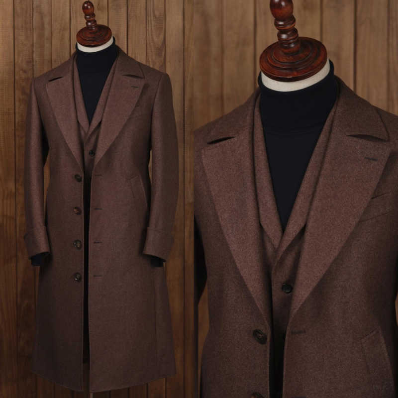 Vintage Wool Blend Men Long Coat Single Breasted Peaked Lapel Wedding Tuxedos Business Occasion Customized One Piece