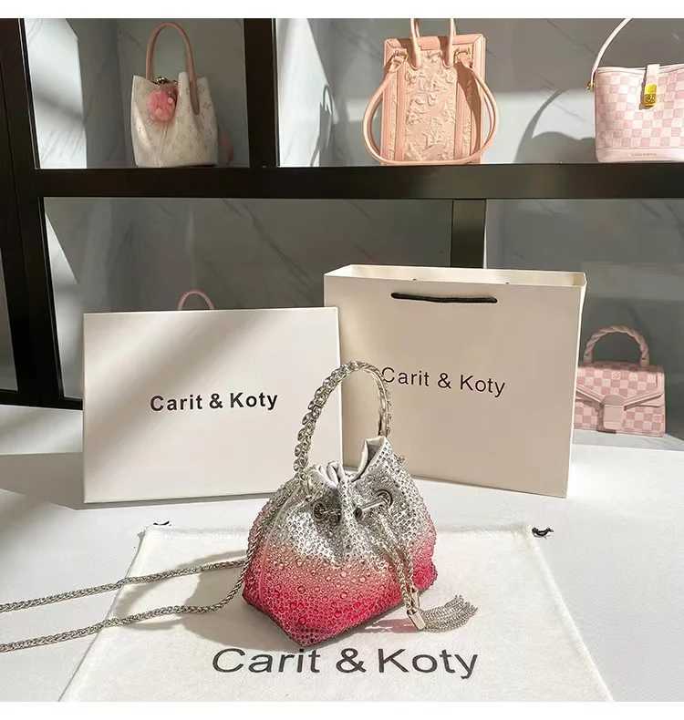 Crystal Shiny Diamonds Bucket Bag Fashion Women Handbag Metal Ring Handle Evening Bag Wedding Party Clutch Purse Crossbody Bag Z251017