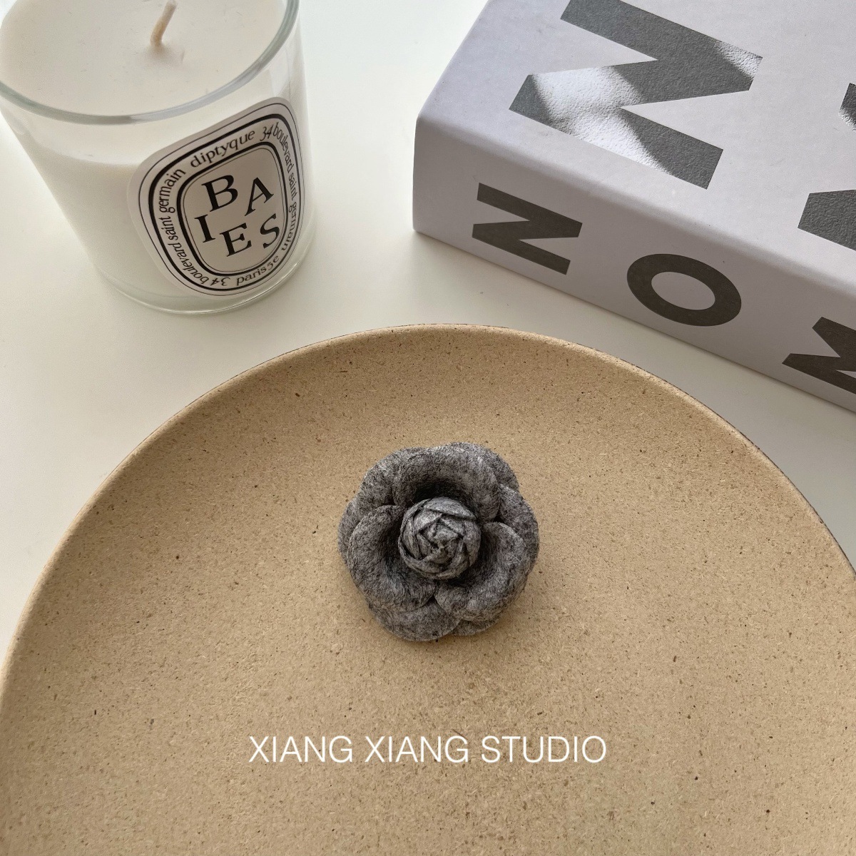 designer brooch style handmade camellia black white gray solid color flower 3d brooch collar pin decoration with mini small size