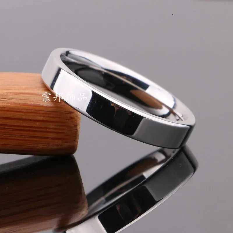 Men 4mm Korean Simple Smooth Ring Titanium Steel Couples Outer Flat Inner Arc Rings for Men and Women Wedding RingW251017