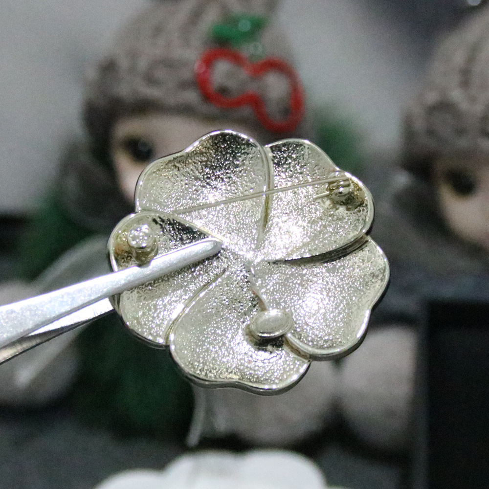 designer brooch 9770 new french oil drop camellia brooch grandma fashion highend vintage style