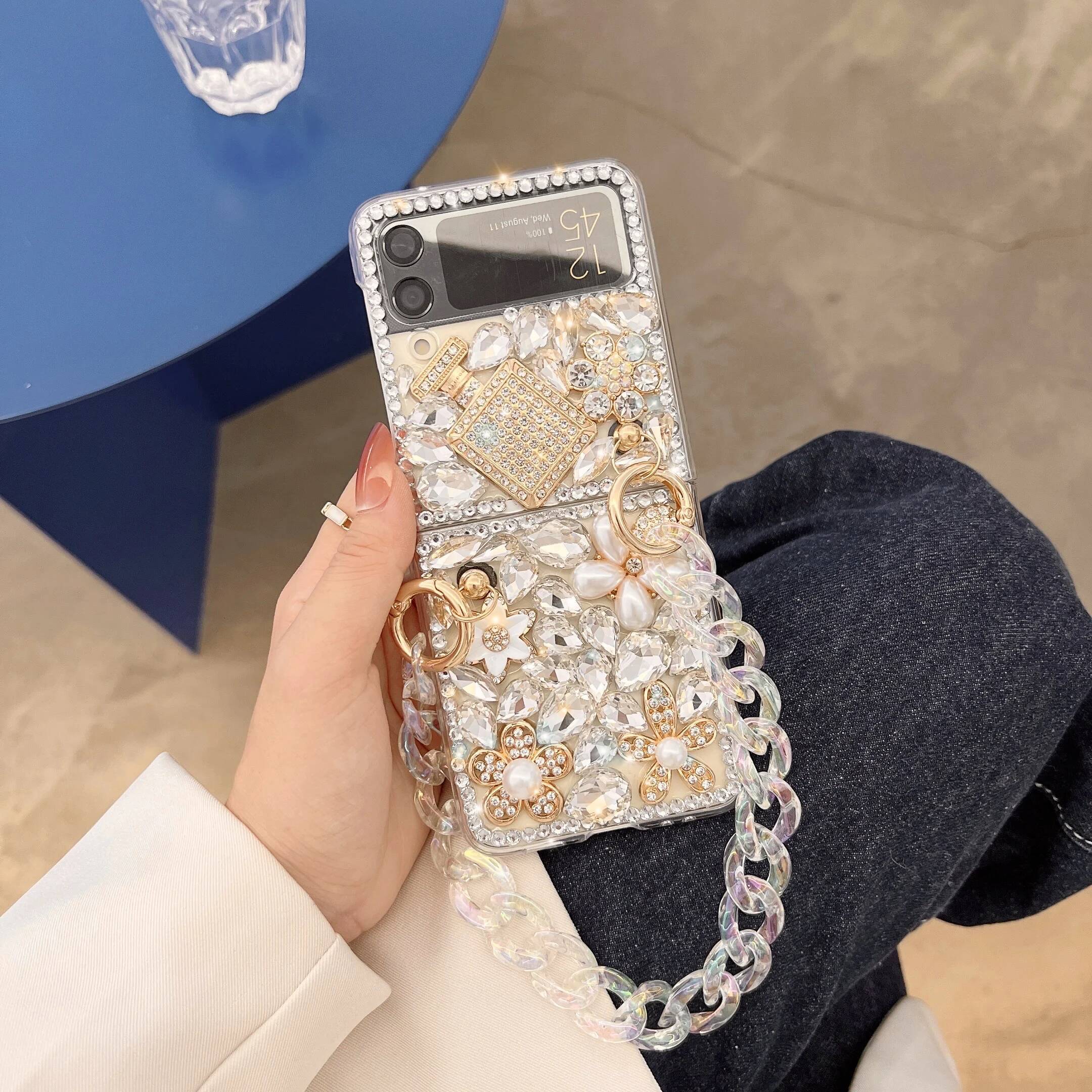 For Samsung Galaxy Z Flip 6 5 4 3 5G F7110 F7070 Rhinestones Crystal Pearl Crown Flower Wrist Phone Case Cover