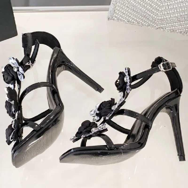 Luxury Rhinestone Flower Women Sandals Fashion Pointed Toe Thin Heel Roman Shoes Comfortable Open Toe Nonslip Designer Shoes Z251015