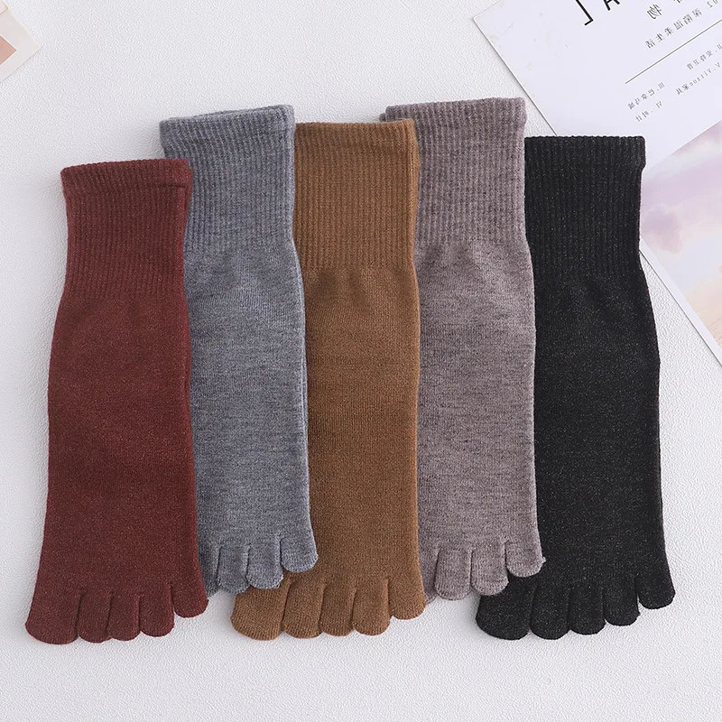 3 Pairs Woman Cashmere Thermal Socks with Toe Autumn Winter Warm Wool Sock Harajuku Retro Business Casual Solid 5 Finger Socks 251017