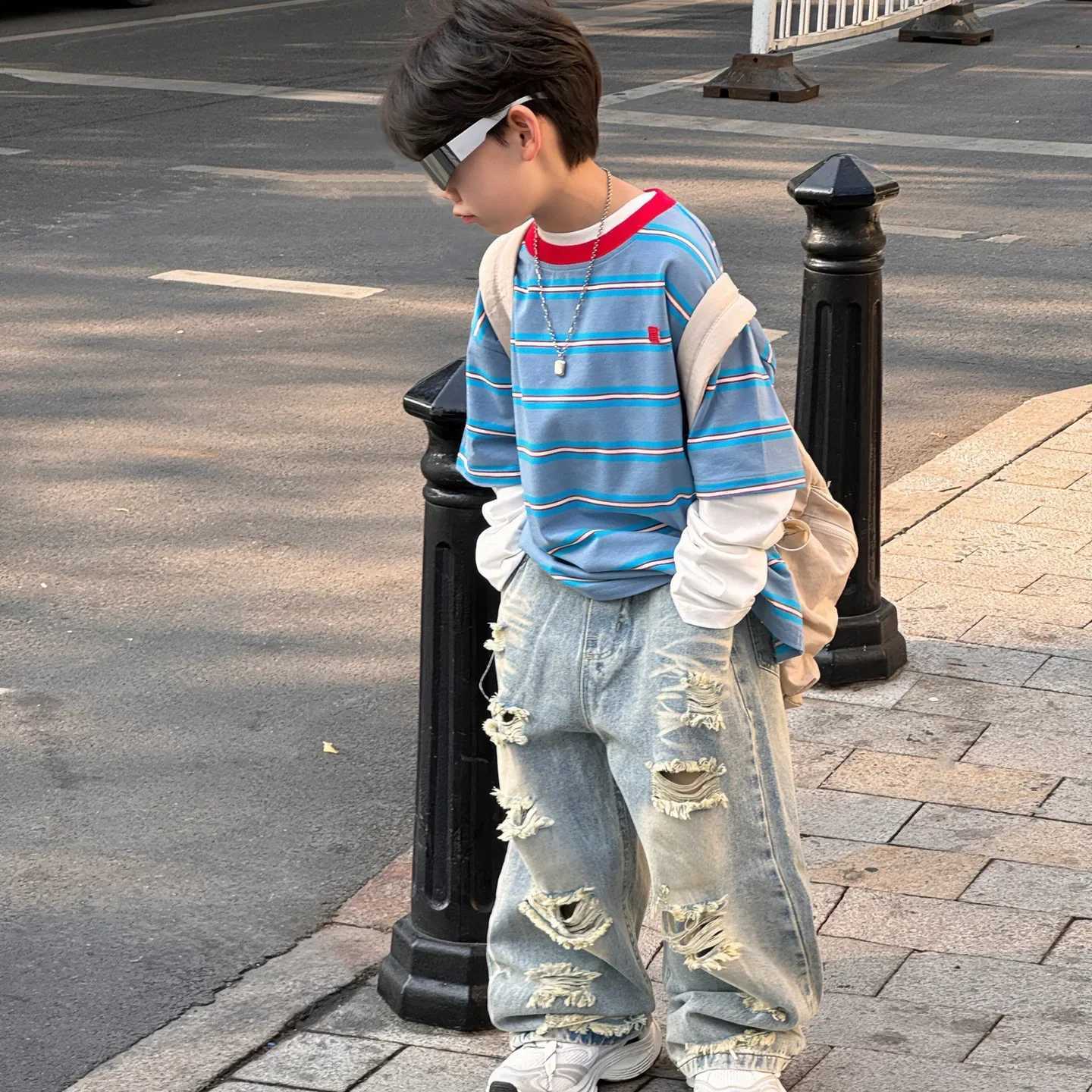 2025 Spring New Korean Style Boys Fashion Retro American High Street Piercing Jeans Childrens Pants TrendT251017