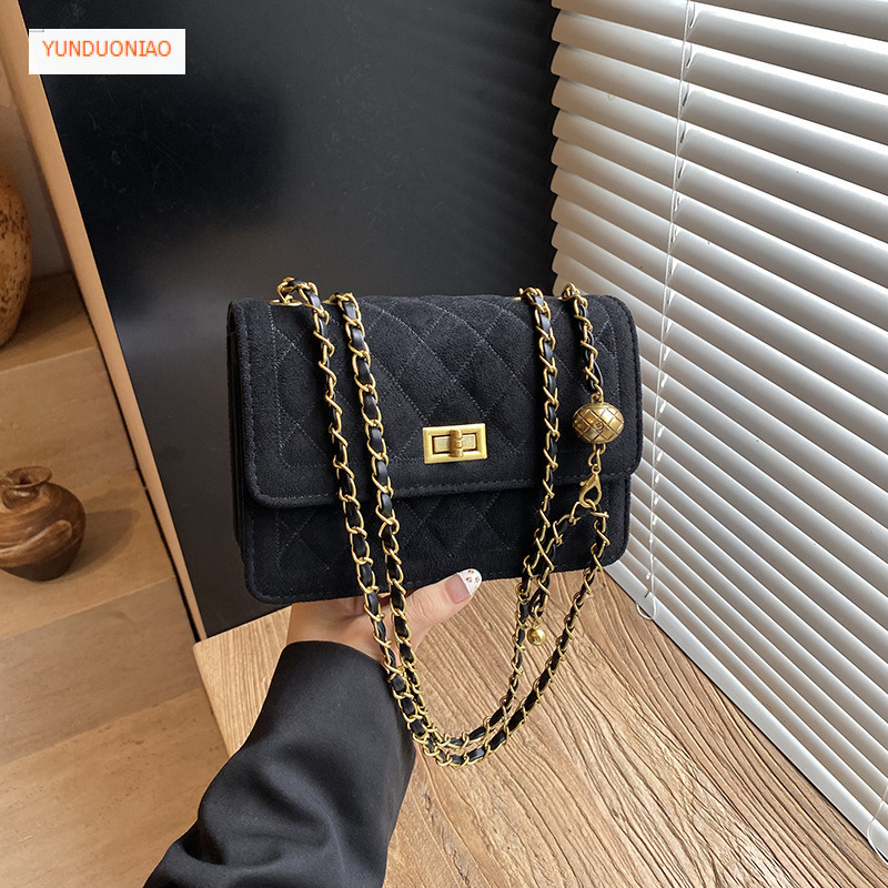 Retro style women's shoulder bag autumn and winter new designer bag luxury handbag small square bag quilted chain bag texture commuting crossbody