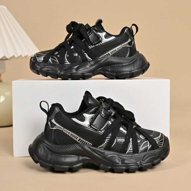 2025 New Children Basketball Sneakers Chunky Classic Boys Girls Causal Sports Shoes Versatile Trend Kids Fashion School SneakersT251017