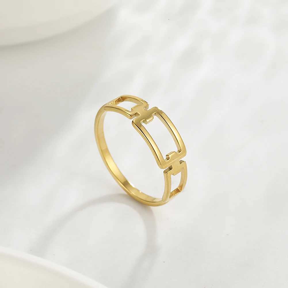 Skyrim Simple Rectangle Chain Womens Ring Kpop Stainless Steel Rose Gold Color Finger Rings Fashion Jewelry Gift WholesaleW251017