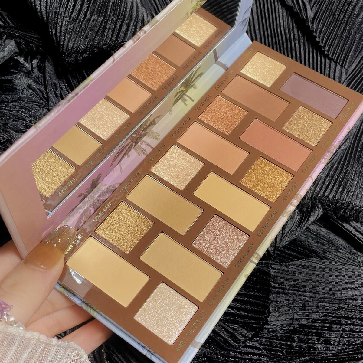 California sunset/multifaceted party 16 color eye shadow plate Natural beauty eye shadow Pearlescent matt ins net red same eye shadow plate ddmyhappy