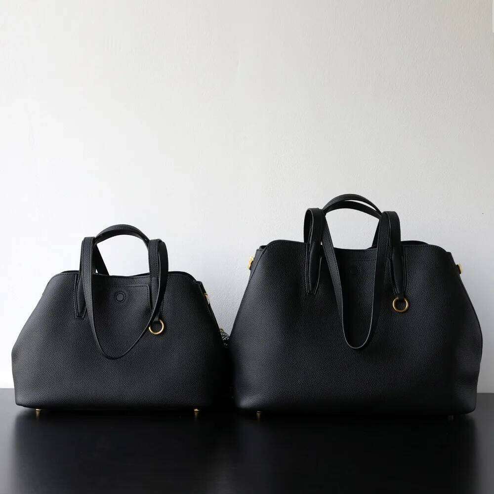 Niche Light Fashion Versatile Large-capacity Tote Women's Commuter Leisure Shoulder Handbag First-layer Cowhide Bag
