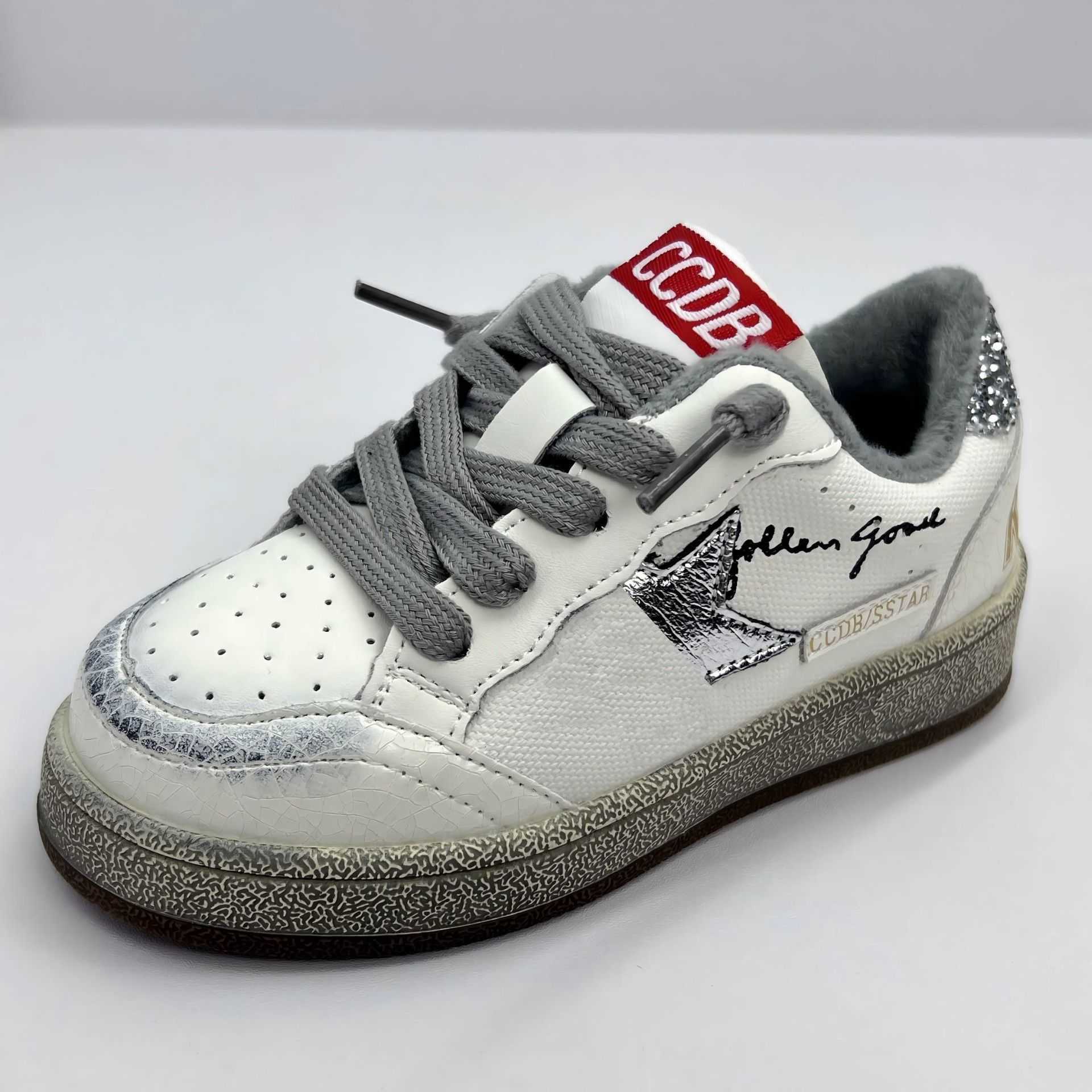 2368 Autumn New Boys Soft soled Comfortable Sports and Leisure Shoes Korean Edition Fashion Girls Star Board Shoes W251017