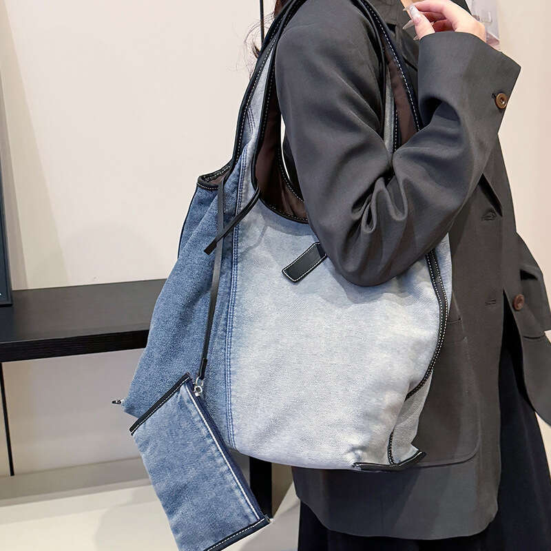 Casual Large Capacity Denim for Women 2025 New Spring Designer Bags Commuter Versatile Shoulder College Student Tote Bag