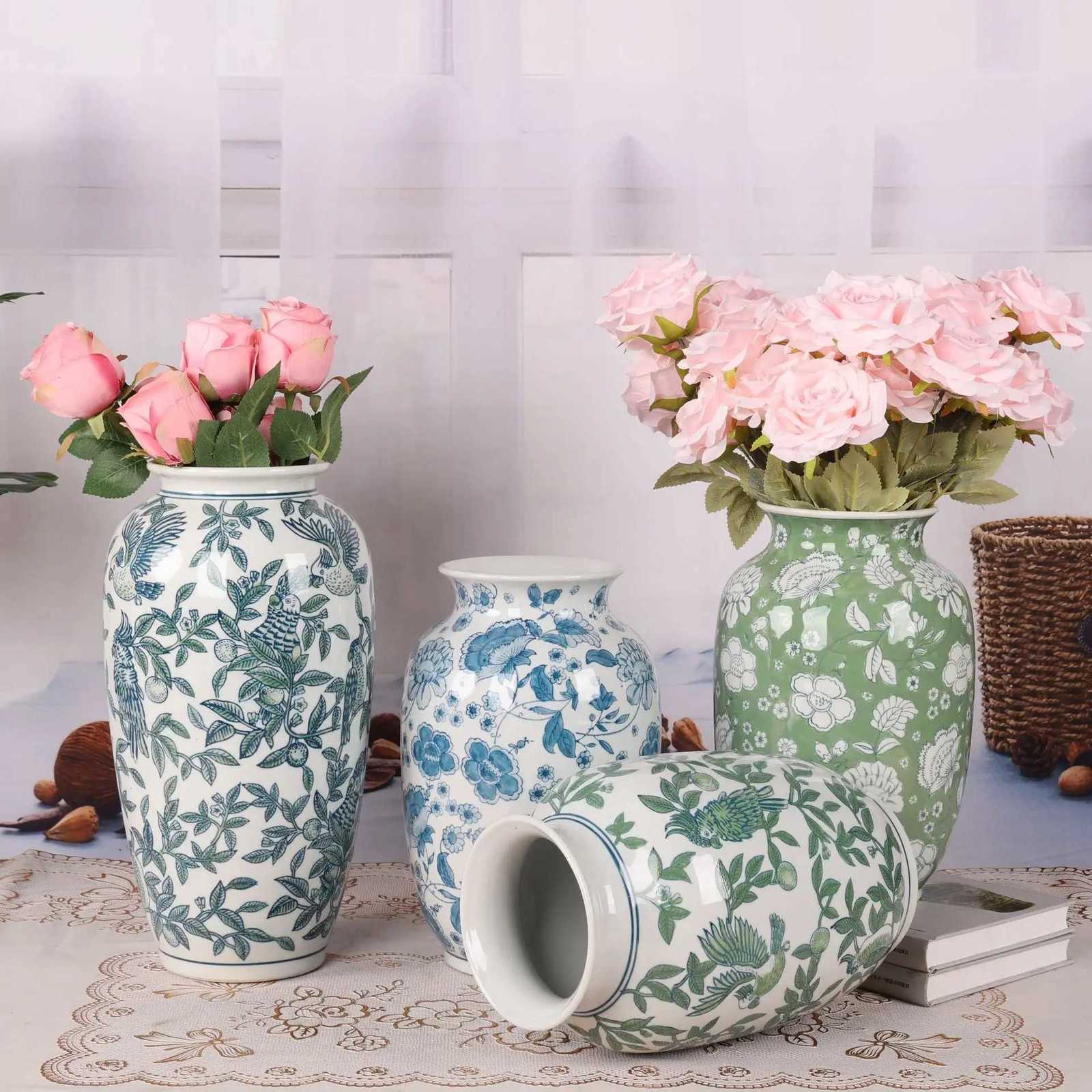 Blue and white porcelain vases decorative handicrafts entrance hall ornaments ceramic vases and flower vases C251017