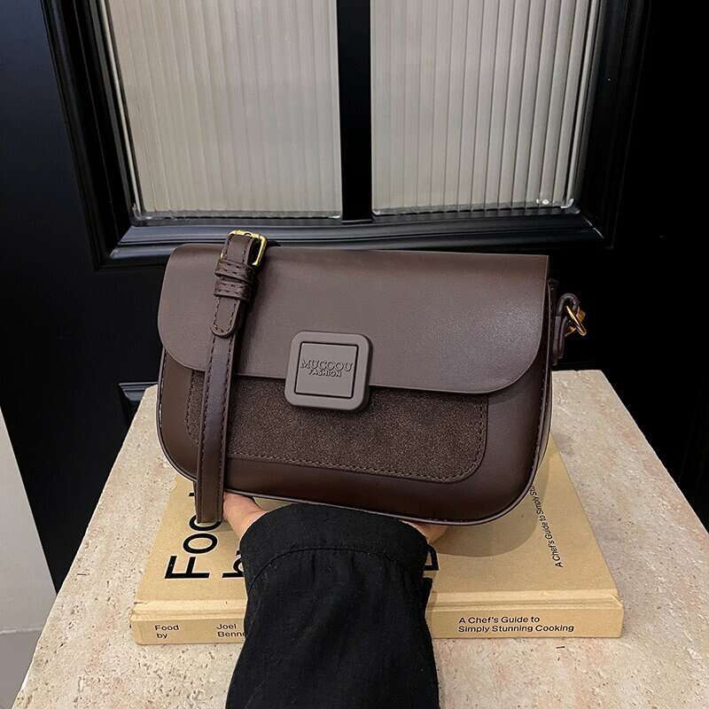 High-end Fashion Tofu Autumn Winter Internet Celebrity Versatile Small Square Light Luxury Niche Single Shoulder Crossbody Bag