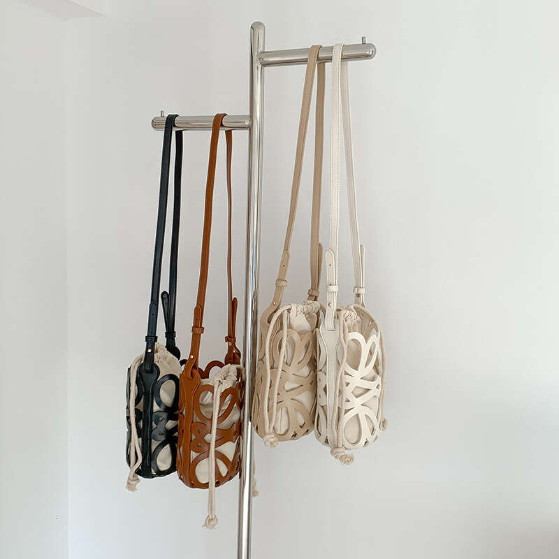 New Korean Style Bucket For Women, Hollow Drawstring Canvas Shoulder Bag, Niche Design, Fashionable Versatile Crossbody Bag B5