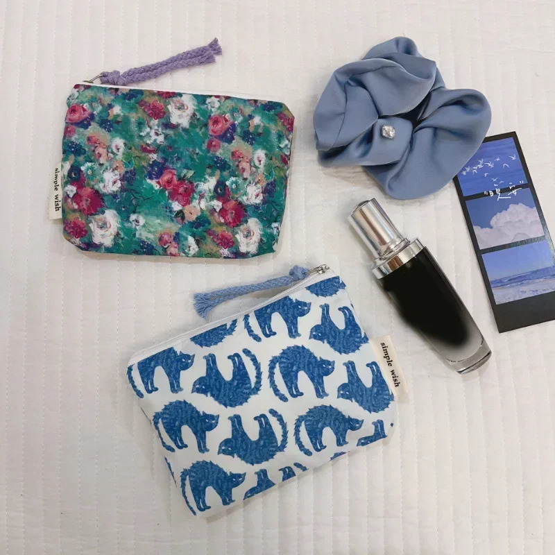 Fresh Floral Print Cotton Lipstick Purse Mini Storage Small Cloth Bag Headphone Bag Travel Cosmetic Pouch Make Up Storage Bag251011