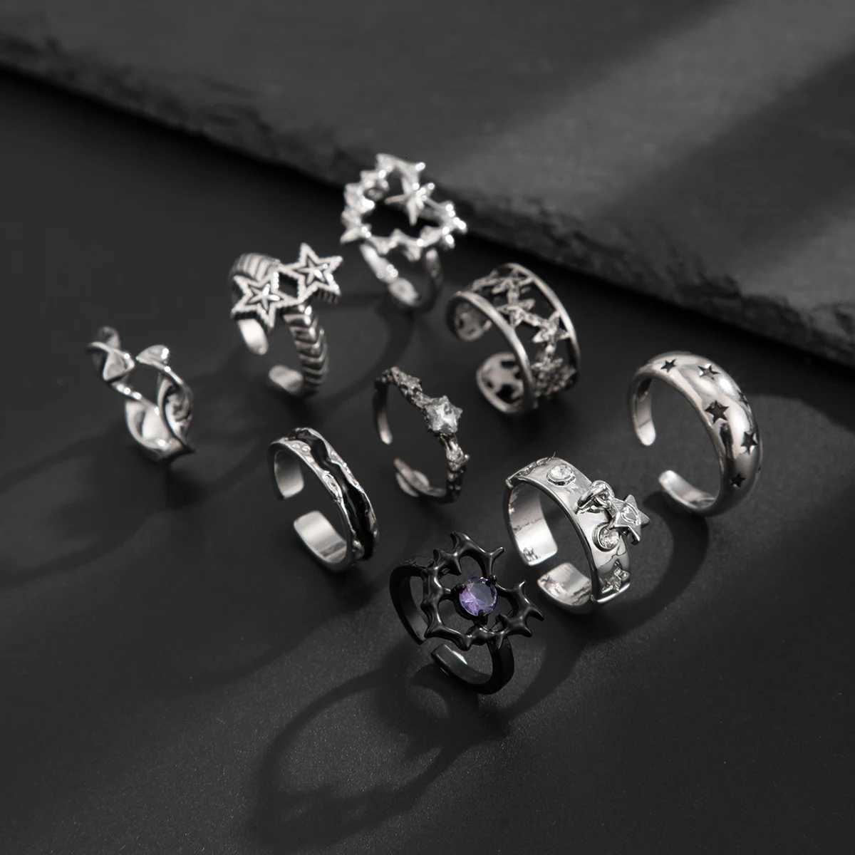 Ingemark 9PcsSet Goth Ancient Silver Color Open Rings for Men 2025 Trend Vintage Metal Star Hollow Bat Shape Rings Male Jewelry Z251017