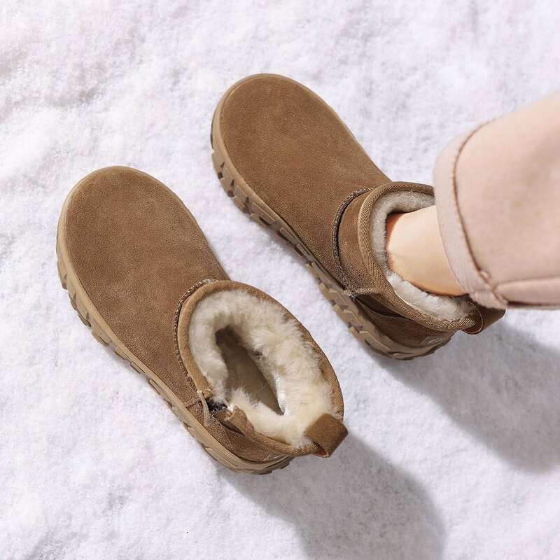 Cameido Women's Snow Boots With Thick Tire Soles, Fleece-Lined And Warm Cotton Boots, Made Of Frosted Leather,