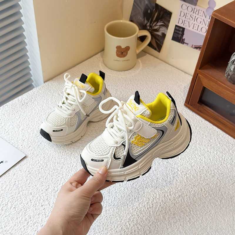 New childrens mesh sports shoes for boys breathable casual shoes for girls versatile dad shoes soft sole anti slip breathableT251017