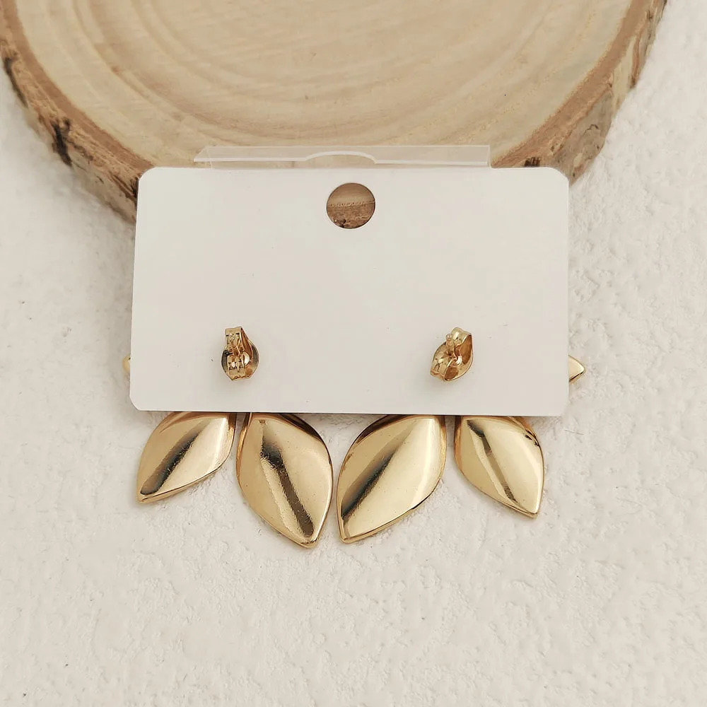 Creative heavy metal leaf starfish stainless steel earrings waterproof and rusty earrings for women party jewelry 251016