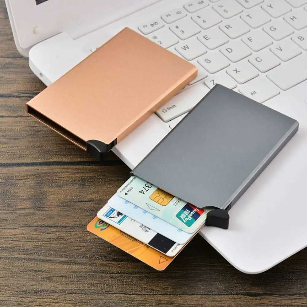 Creative Aluminum Alloy Credit Card Holder Pop Up Antitheft Wallet RFID Card Case Automatic RFID Blocking Card Box MenWomenW251017