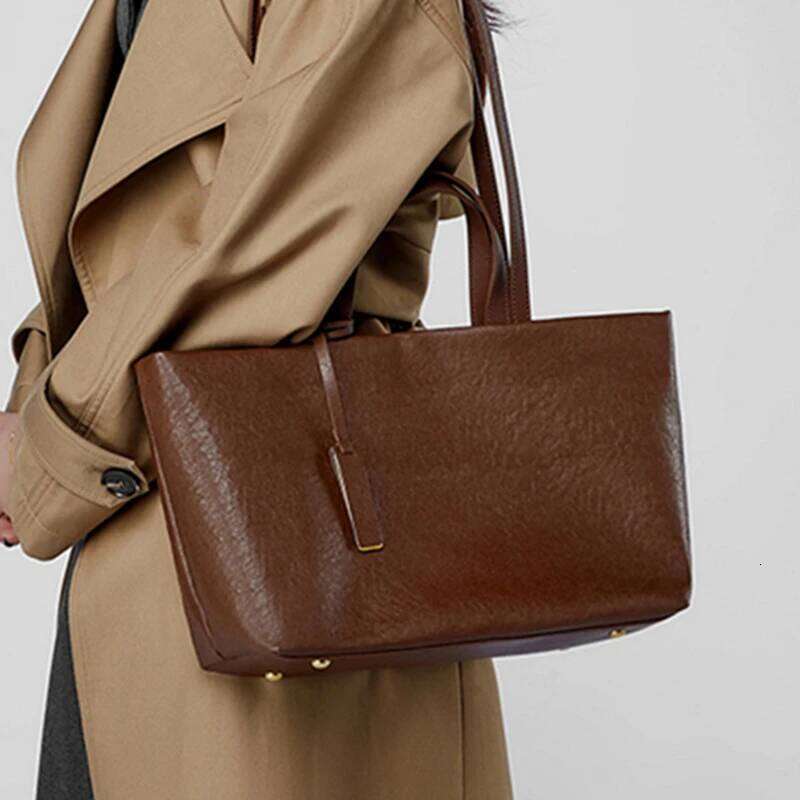 Woman Shoulder Soft Leather Large Capacity Square Fashion Tote Bag Korean Fashionable Handbag Shopping Underarm Bags
