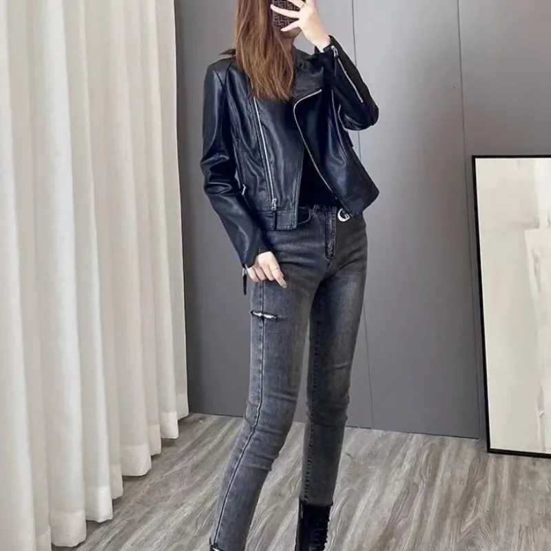 Retro Women Motorcycle Leather Jackets Streetwear Chic PU Leather Coats Cropped Jacket Y2k Standup Collar Zip Long Sleeve TopsT251017