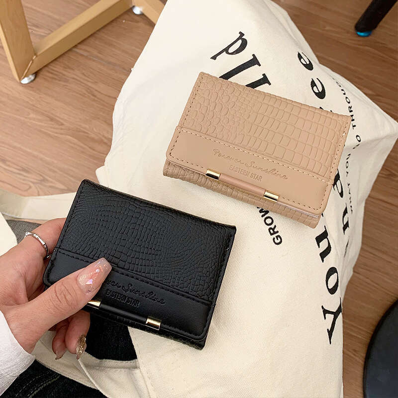 Short Women Wallet Leather fashion Storage Lock Buckle Coin Purse Mini casual PU Female Card Holder