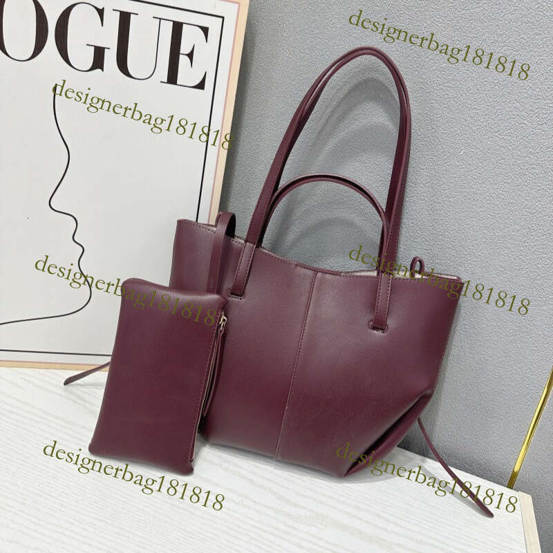 designer bag tote bag French Niche Wing Shoulder Underarm Large Capacity Tote Bag Crossbody