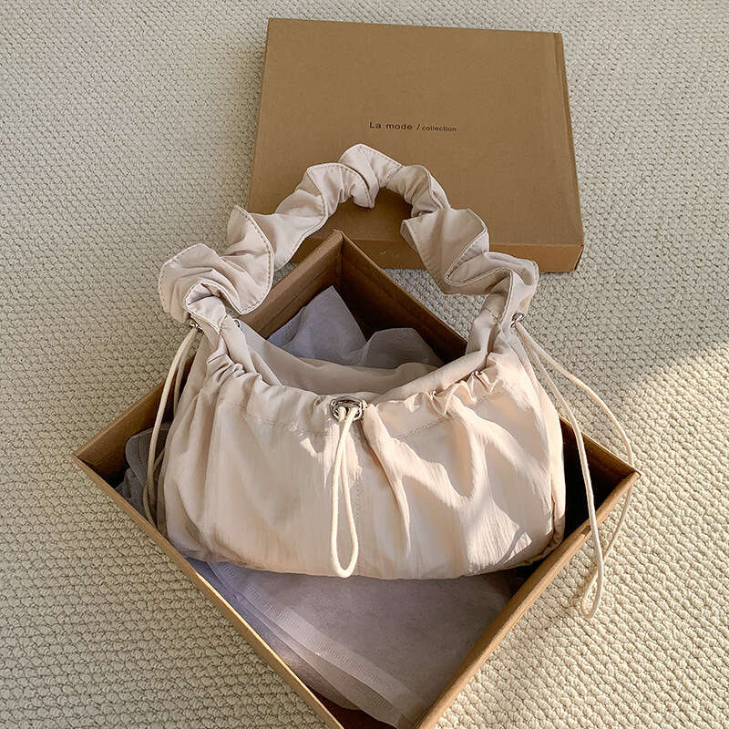 Pleated Underarm Cloud Elegant Simple Korean Style Single Shoulder For Women High-End Niche Nylon Bag Commuting Versatile B5