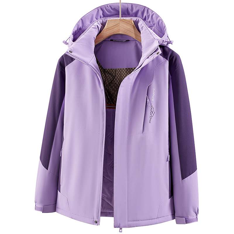 Autumn/Winter Thickened Outdoor Jacket: Stay Warm in Wind and Rain