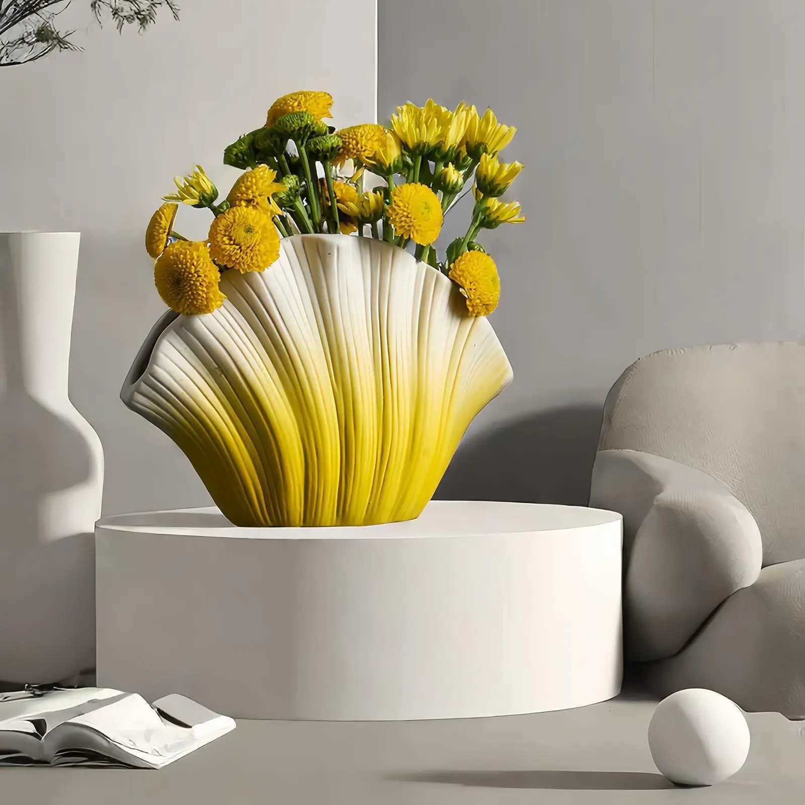 Vase ceramic flower arrangement highend and creative crossborder vintage style high aesthetic value shell ceramic vase deco C251017
