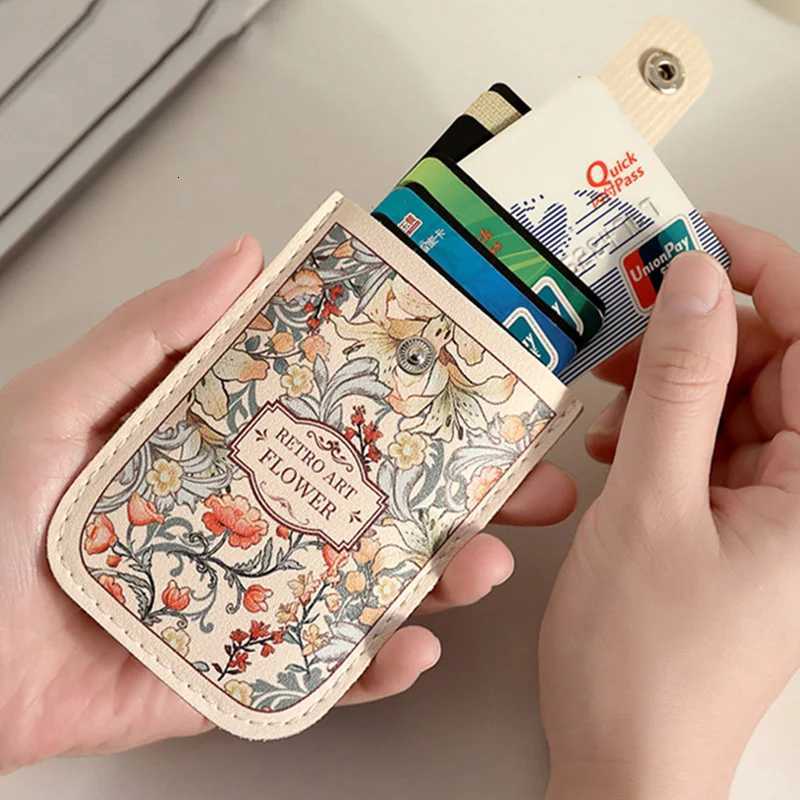 Vintage 5 Card Pockets Card Bag Laminated Concealed Pullout Business Case Fashion PU Leather ID Card Holder Women Mini WalletW251017