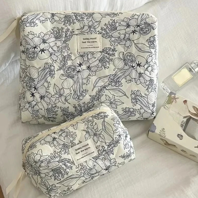 Wholesale Vintage Flower Women Cosmetic Bag Portable Zipper Makeup Travel Organizer Female Handbag Toiletry Storage Pouch251011