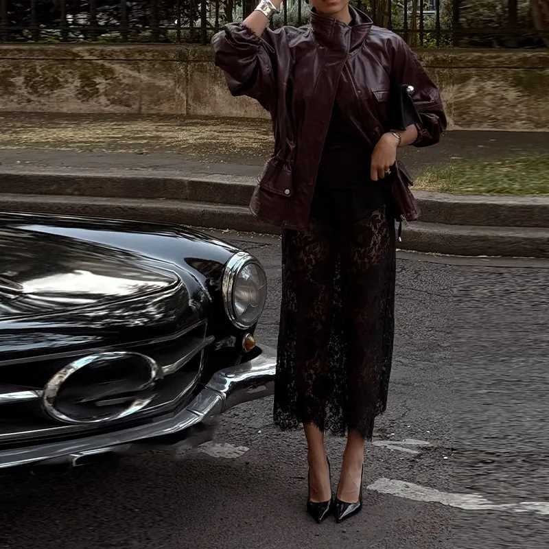 Fashion Stand Collar Pu Leather Red Jacket Long Sleeve Waist Cinching Pocket Coats 2025 Autumn Lady Chic High Street OuterwearT251017