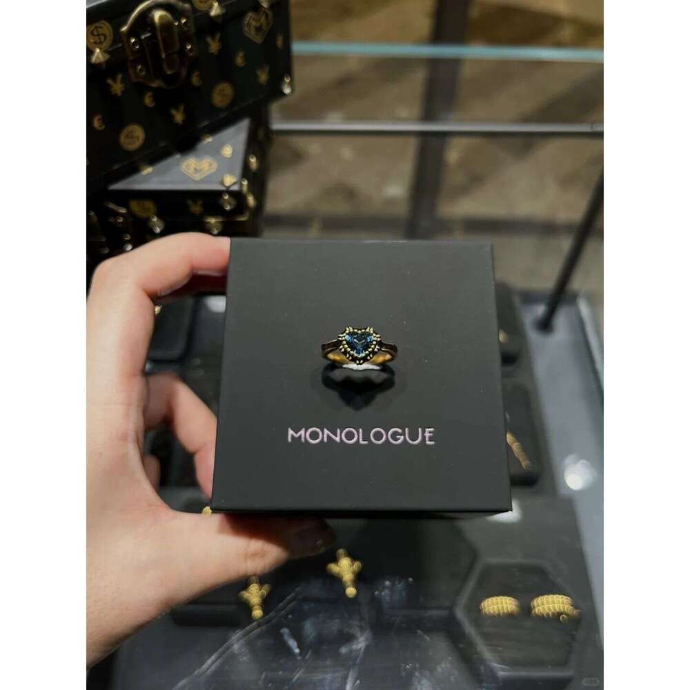 New Ocean Heart Food High-End Versatile Black Gold Ring