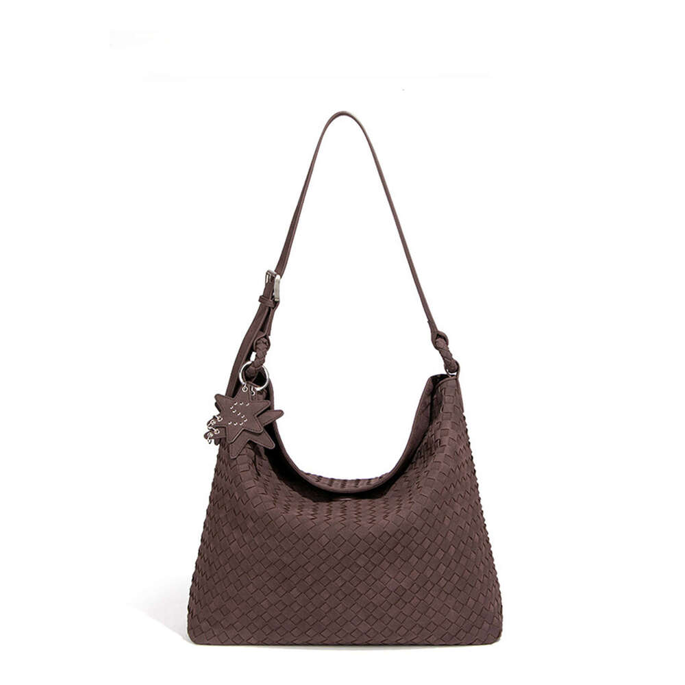 Autumn and Winter New Niche Large Capacity Suede Handwoven Women's High-end Feel Single Shoulder Underarm Tote Bag