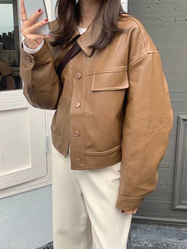 Zoki Streetwear Biker Pu Jacket Women Vintage Long Sleeve Faux Fur Moto Coat Korean Fashion Harajuku Casual Loose Bf JacketsT251017