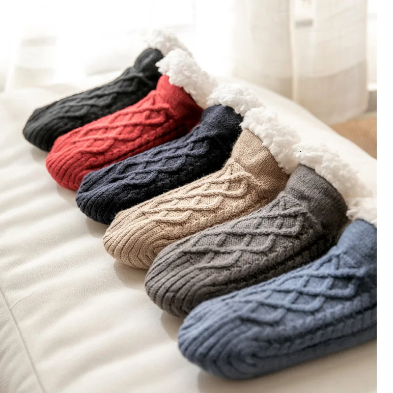 Fall and Winter Floor Socks Home Warm Women Men Socks Snow Socks Sleep Carpet Socks Slippers Socks Men Nonslip Yoga Socks 251017