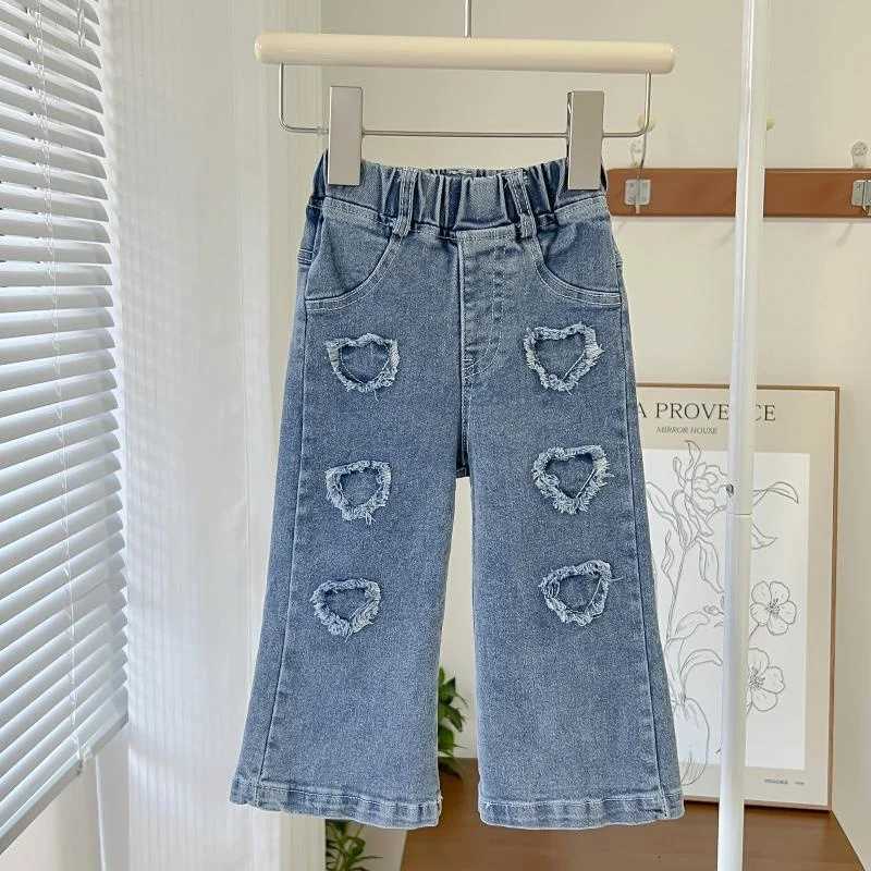 Baby Girls Jeans Kids Autumn Loose long Pants New Childrens Straight Wideleg Trousers Toddler Fashion Spring Casual ClothingT251017