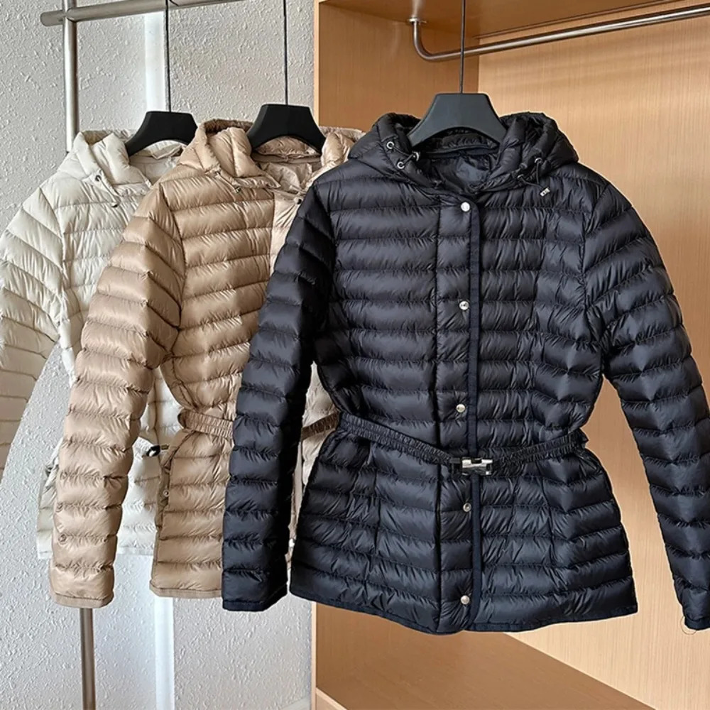 Autumn Winter Lightweight Short Slim 90 White Duck Down Jacket Women Hooded Detachable Sash Warm Down Coat Fashion 251011