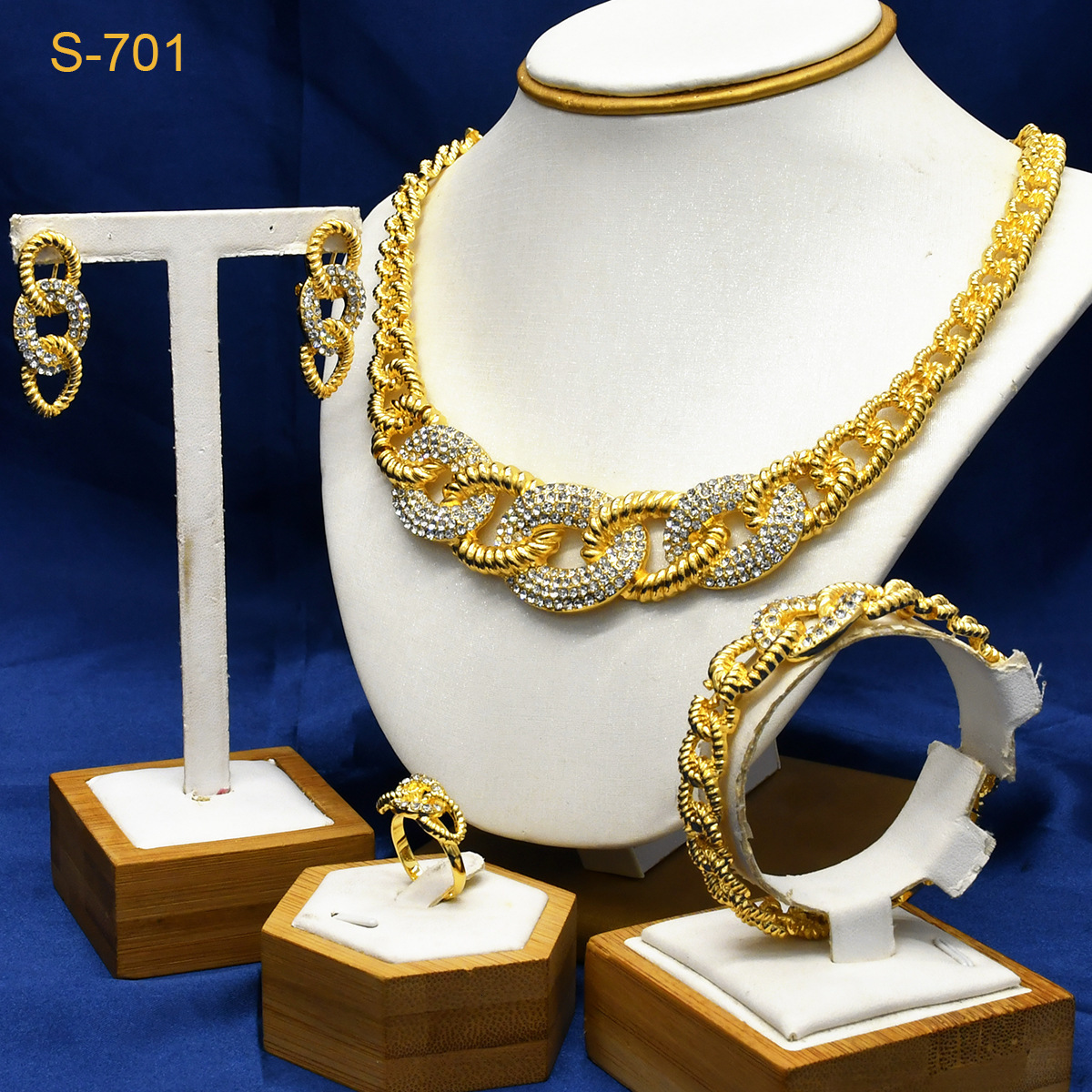 Italy 18K Gold Plated Jewelry Set For Women Two Tone Open Bangle Earrings Necklace Ring 4Pcs Set Jewelry Wedding Party250408