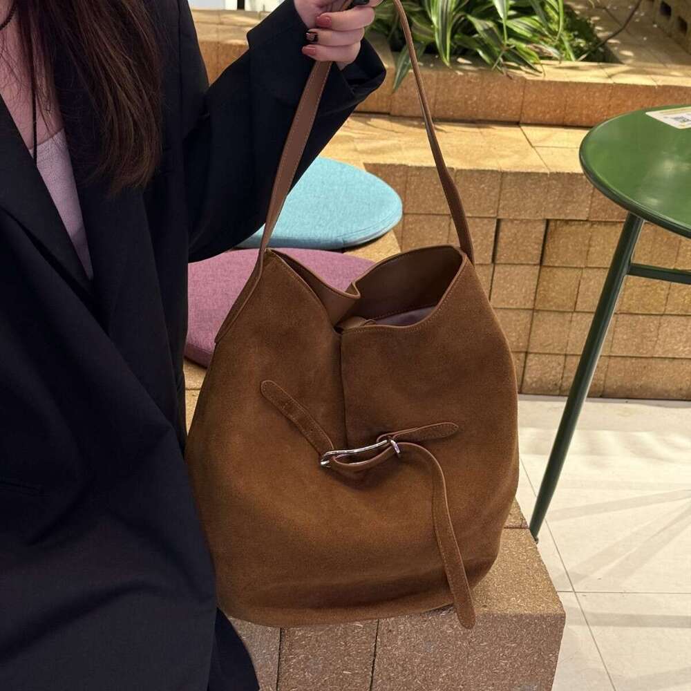 Bucke*T Bucket Autumn Winter Top Layer Cowhide Hobo Tote Large Capacity Commuter Shoulder Crossbody Bag