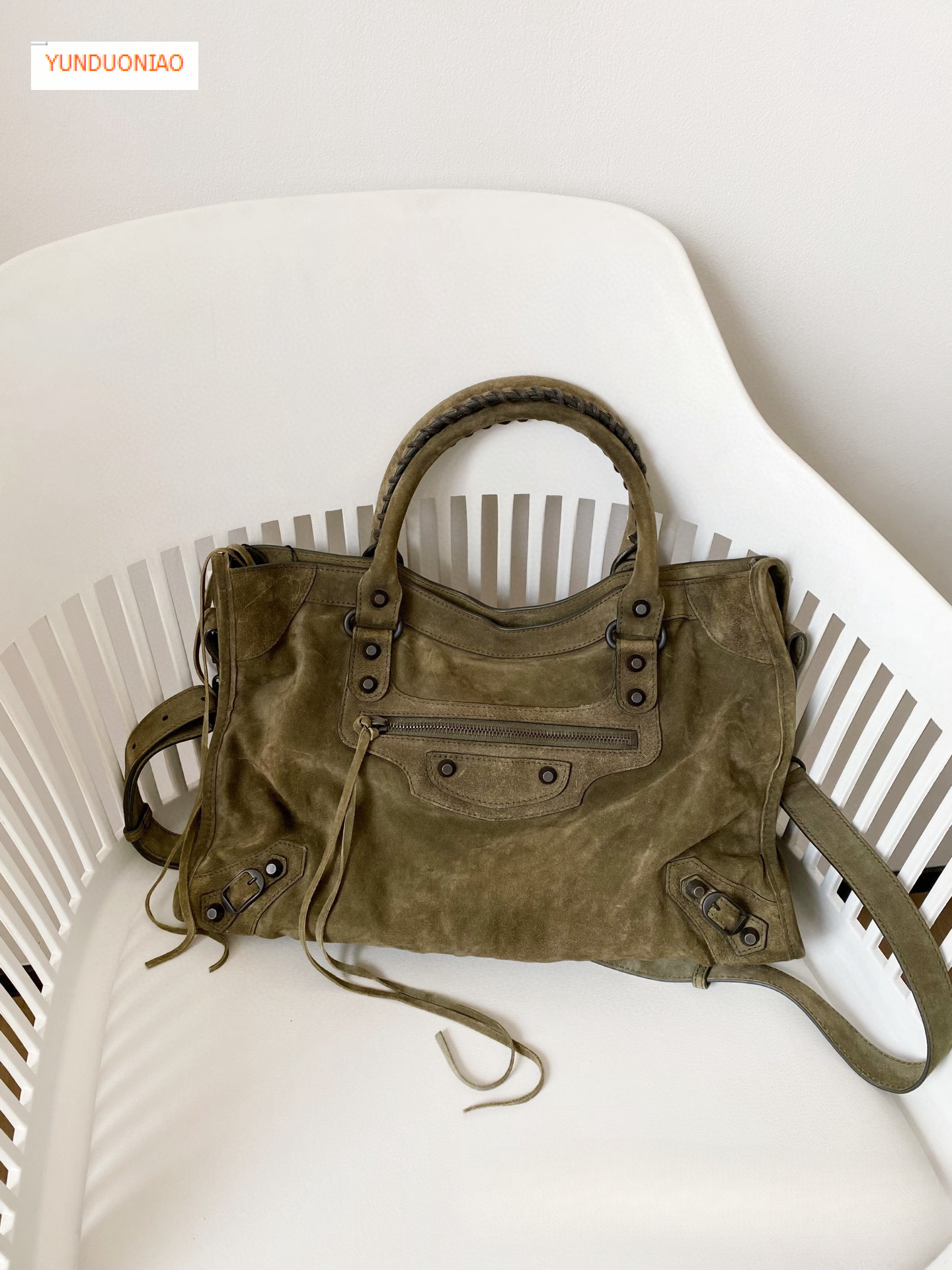 New luxury handbag autumn and winter designer bag new rivet motorcycle bag spicy girl large capacity women's shoulder crossbody bag