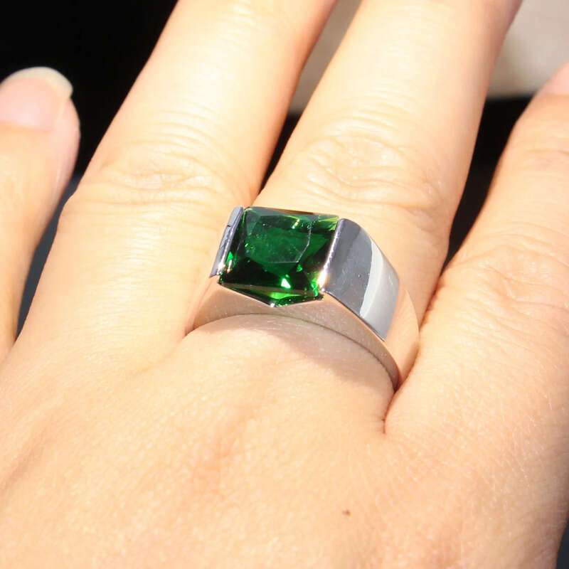 Drop Shipping Victoria Wieck Fashion Jewelry Sterling SierSONA Solitaire Emerald Birthstone Princess Men Wedding Band FingerRing Gift