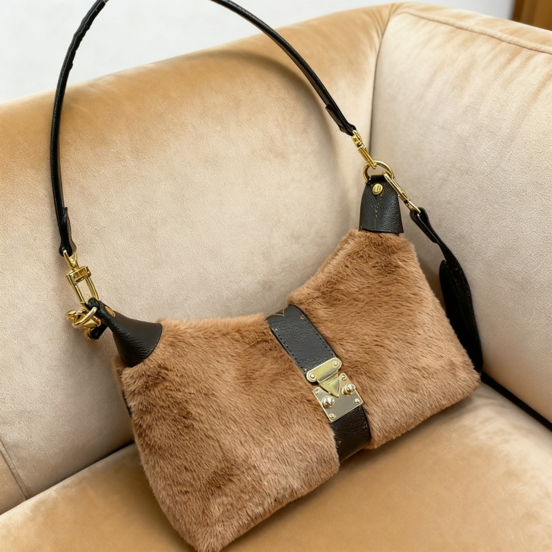 Women Handbag Fur Bag Furry Handbags Shoulder Bags Winter Tote Bag Small Soft Warm Hobo Baguette 3 Color