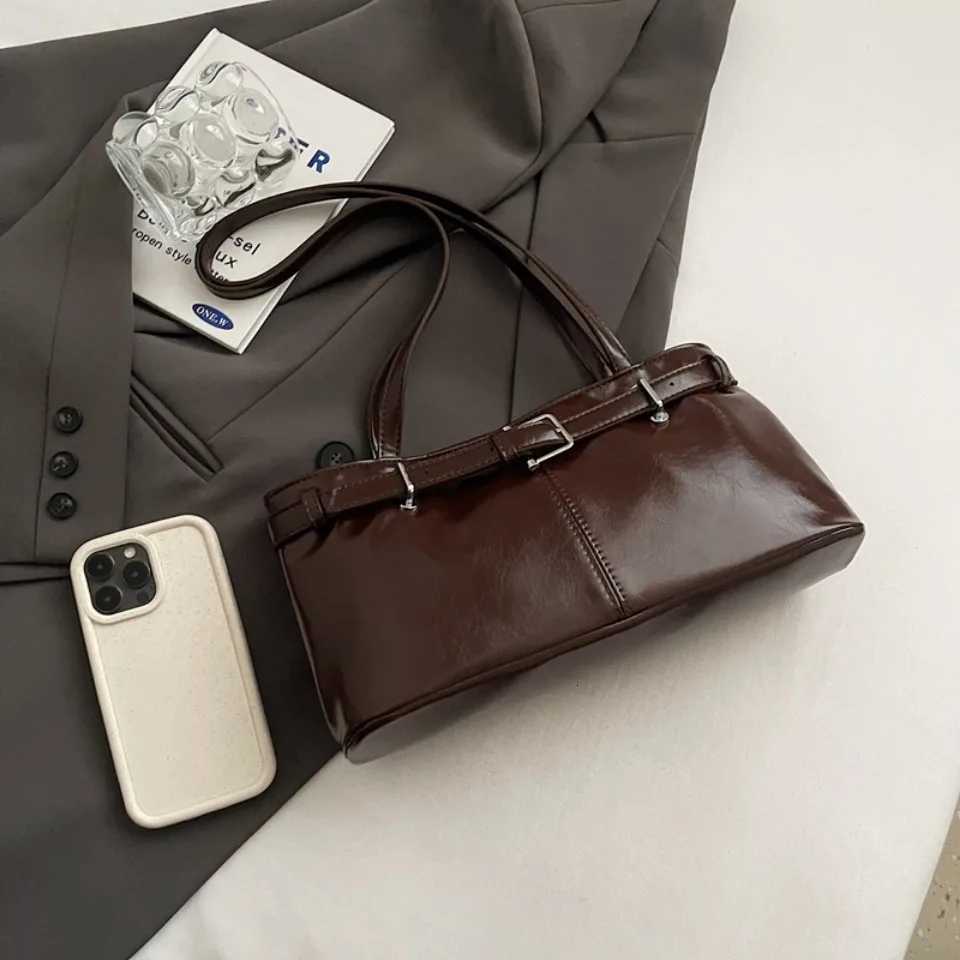 Vintage Handbag for Wen 2025 Hot winter Underarm Cmuting Bag Belt Korean Casual Single Shoder Tote Bag Sahels Sac1 D251017