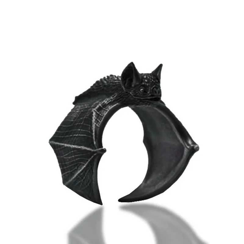 Vintage Halloween Black Bat Finger Rings Fashion Punk Adjustable Bat Ring For Women Men Bat Open Ring Party Cosplay Jewelry Gift Z251017