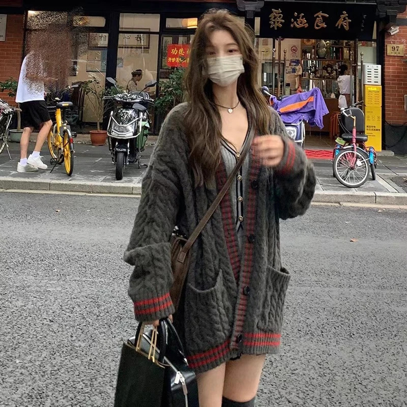 Vneck Long Sleeve Women Loose Cardigan Sweater Fashion Autumn Winter Pockets Coats Elegant Knitted Tops Preppy Style Knitwear 251013