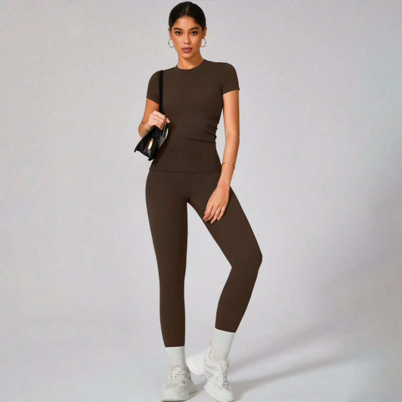 High waisted buttock lifting quick drying long sleeved yoga trousers Two piece yoga outfit Yoga Set Coffee brown